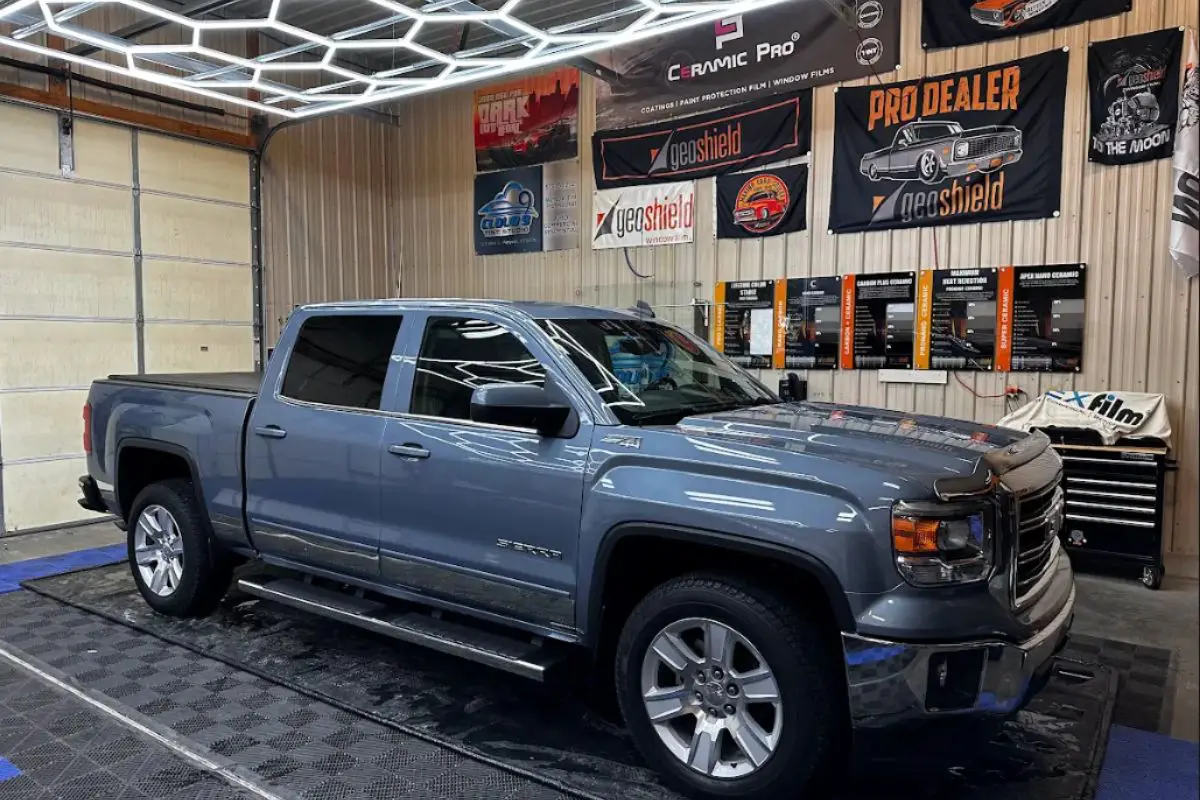 4 ways to tell your car has been ceramic coated