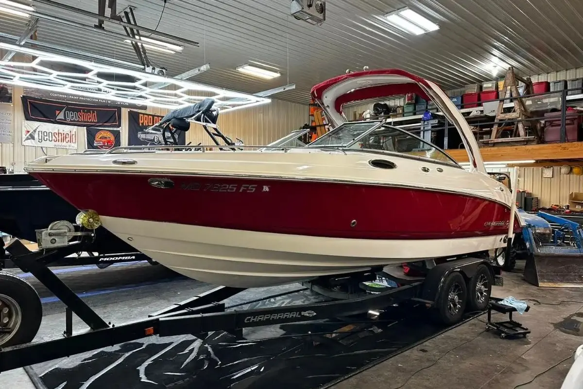 does boat detailing improve performance
